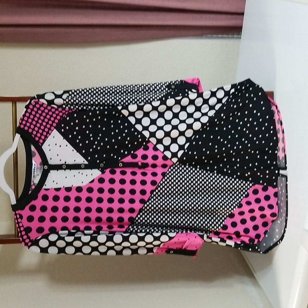 Polka dot half sleeve pullover blouse